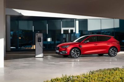 New-SEAT-Leon-e-HYBRID_03_HQ-768x512